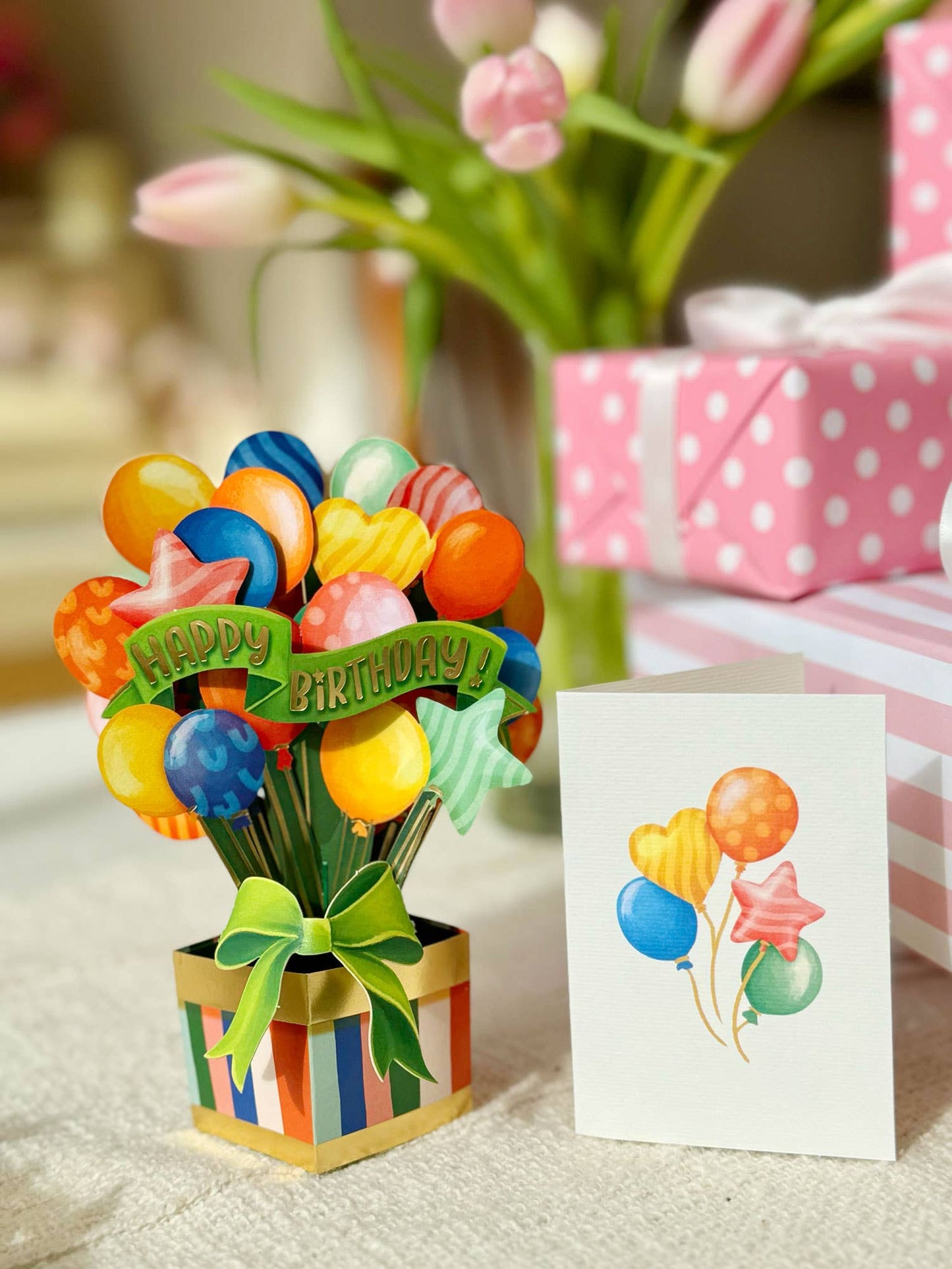 FreshCut Paper LLC - Mini Birthday Balloons (Mini Pop-up Greeting Cards)