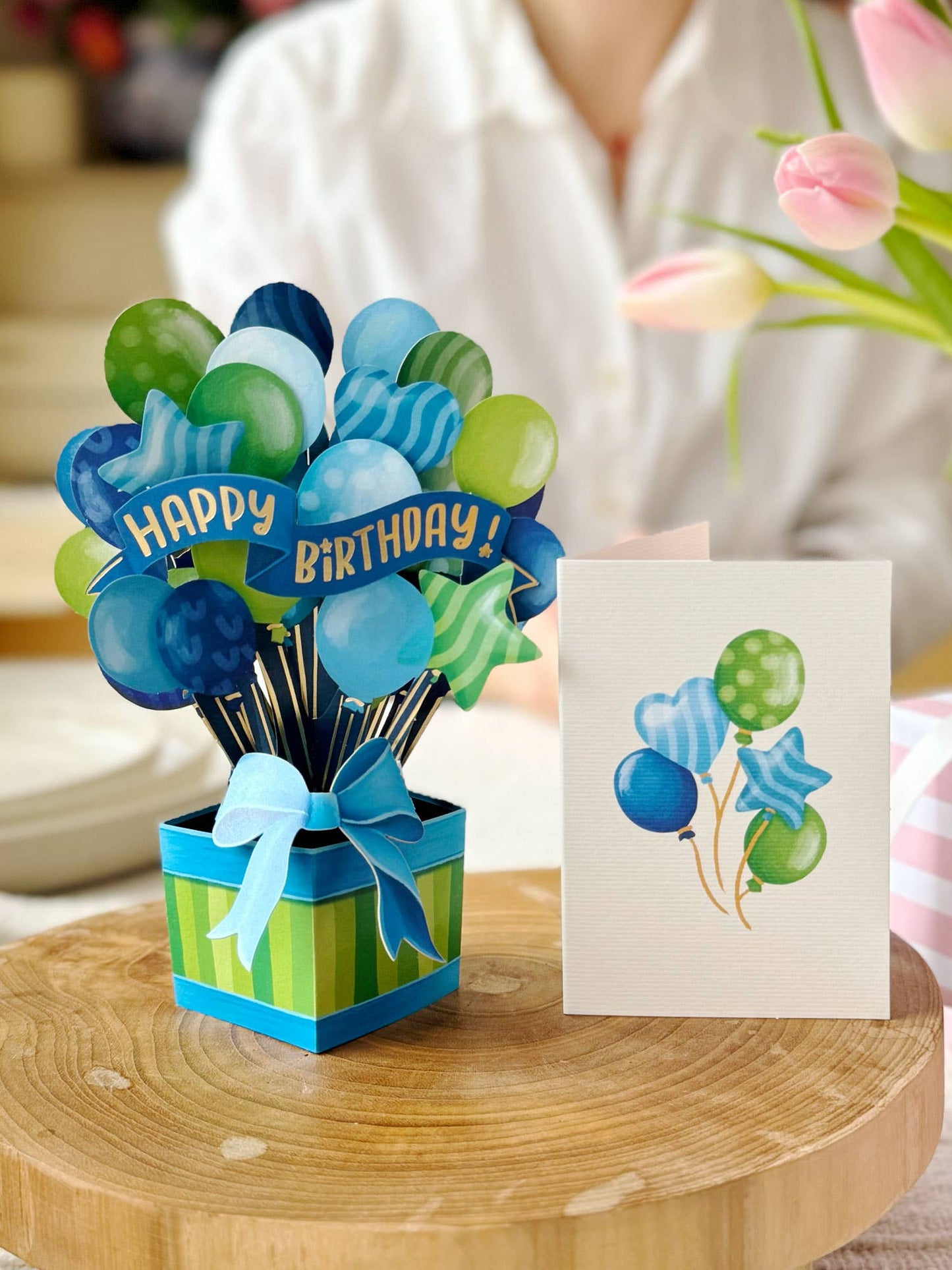 FreshCut Paper LLC - Mini Blue Birthday Balloons (Mini Pop-up Greeting Cards)