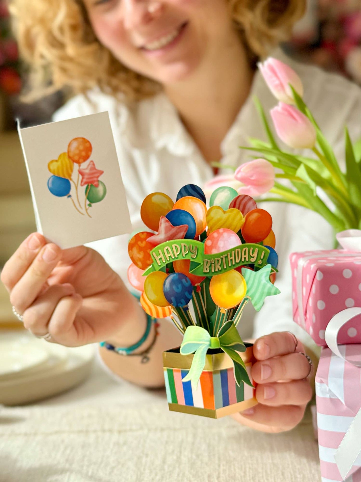 FreshCut Paper LLC - Mini Birthday Balloons (Mini Pop-up Greeting Cards)