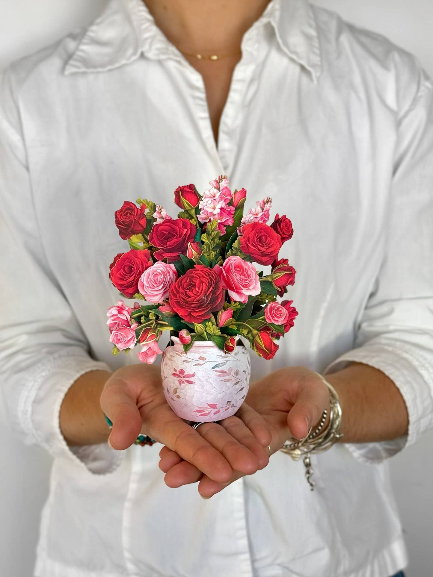 FreshCut Paper LLC - Mini Blooming Roses (Pop-up Greeting Cards)