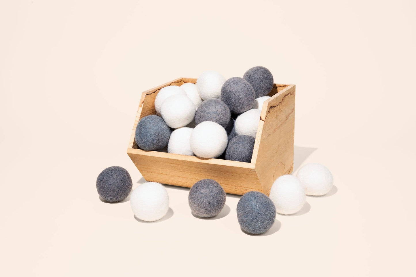 Bamboo Switch - Set of 6 Organic Wool Dryer Balls | Market Bestseller