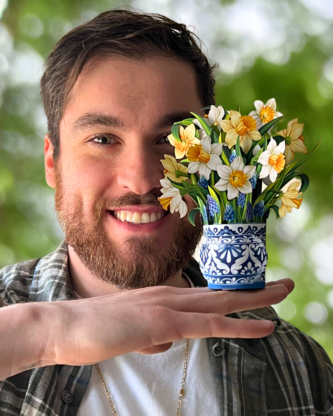 FreshCut Paper LLC - Mini English Daffodils (10 Pop-up Greeting Cards)